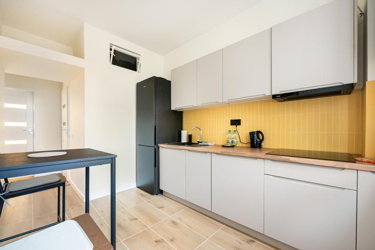 Ochota Sunny Apartment Varsovie Extérieur photo